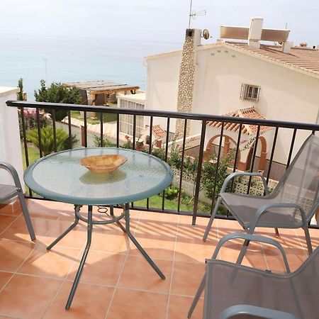 Apartamento En Nerja. Primera Linea De Playa Exterior foto