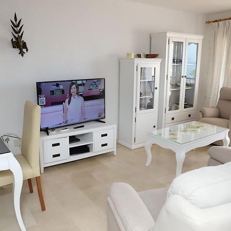 Apartamento En Nerja. Primera Linea De Playa Exterior foto